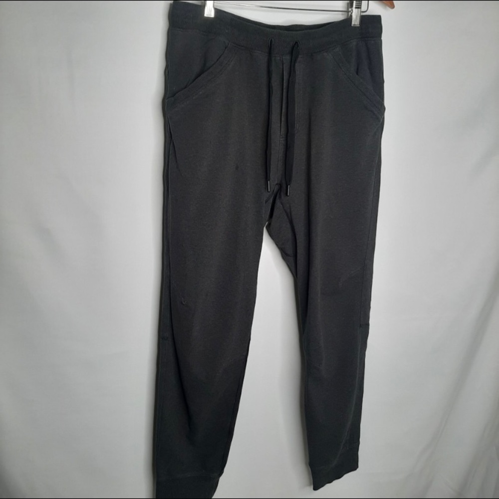 LULULEMON mens sweat pant joggers